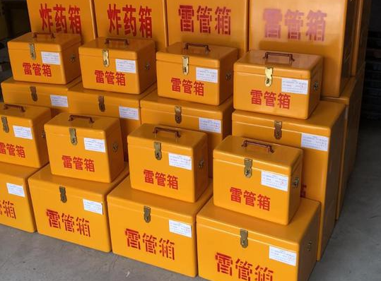 渠县玻璃钢雷管箱的使用寿命一般是多少？